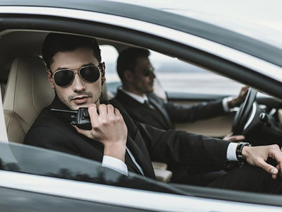 大型商業(yè)活動如何借助環(huán)宇專業(yè)保鏢力量來維護秩序？